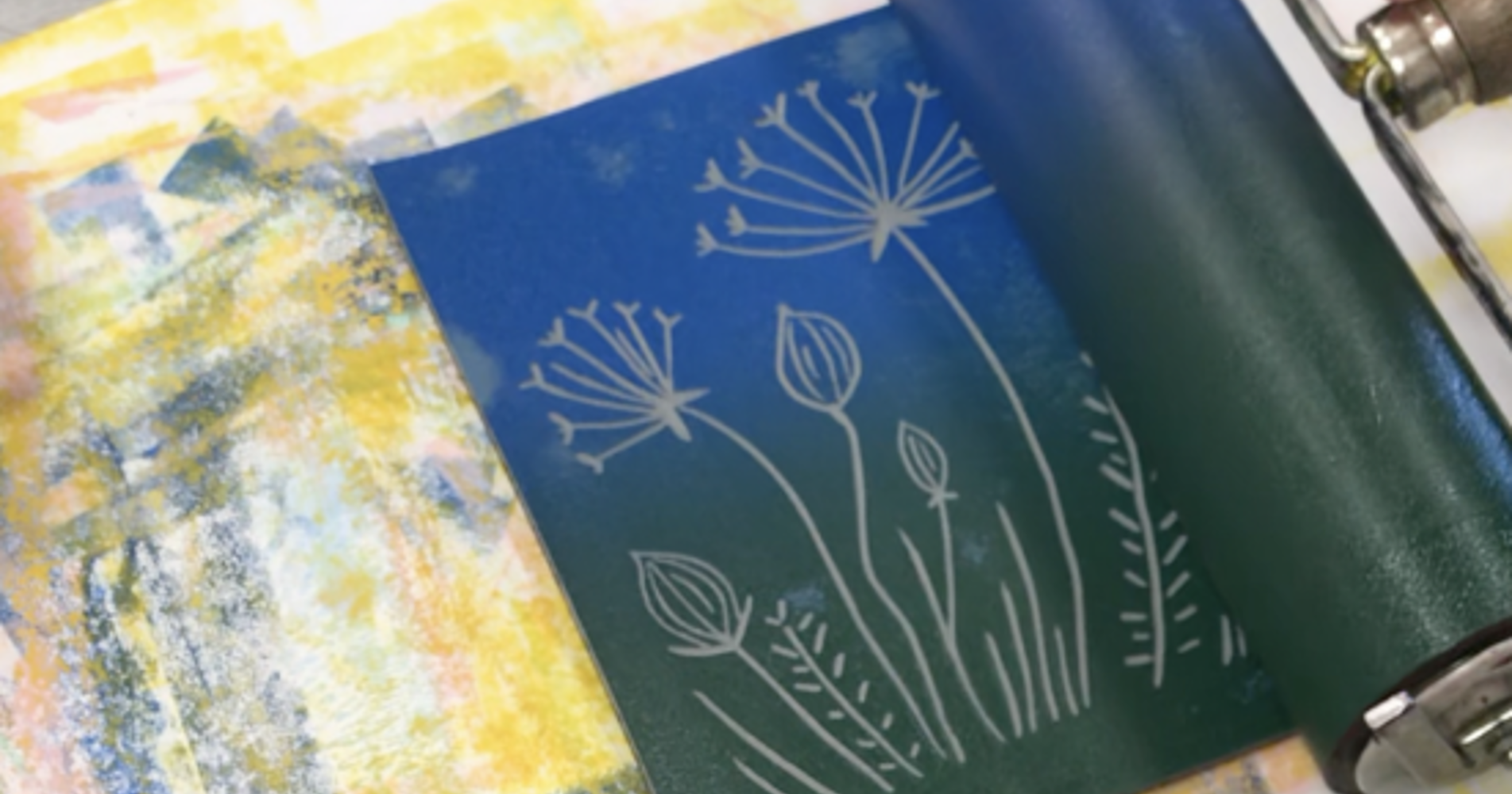 rulle med plade til print - foto Hjørring Grafisk Værksted