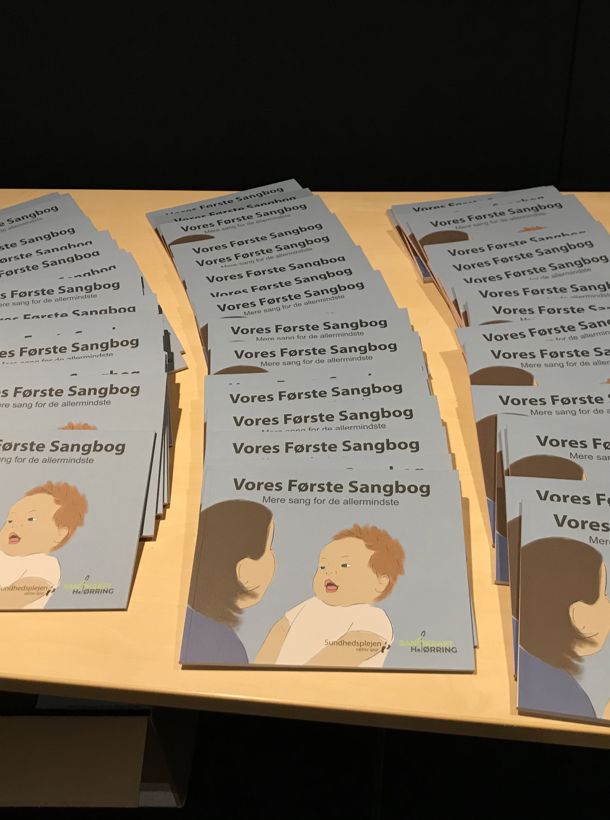 Mere sang til de allermindste 2