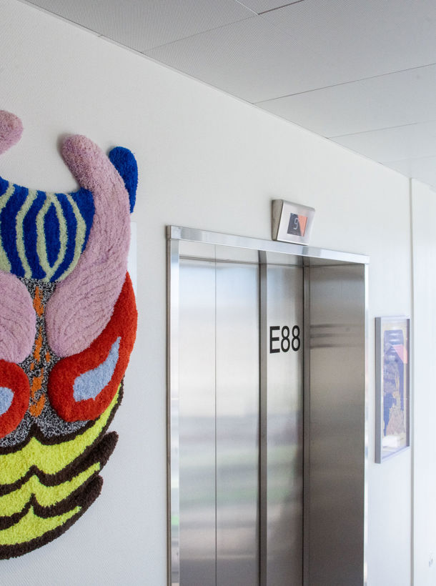 Home Away from Home_foto og værk Rebekka Borum, Julie Peter